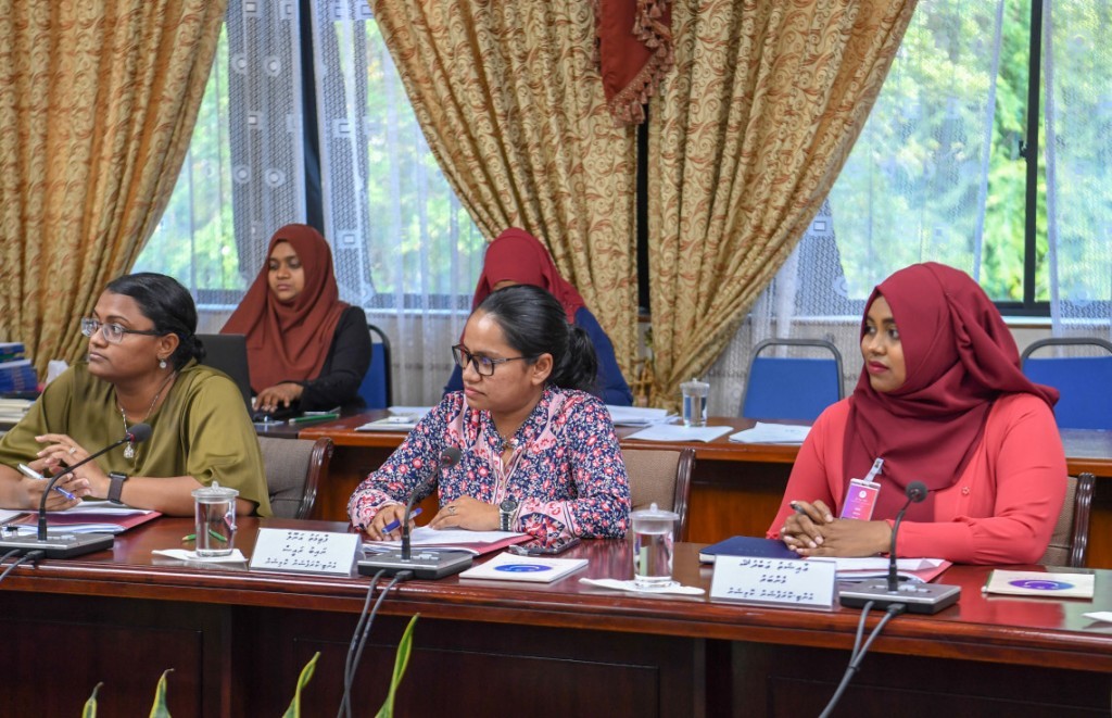 ACC repeats advises to repeal the article that allows the bid process without open call for bids