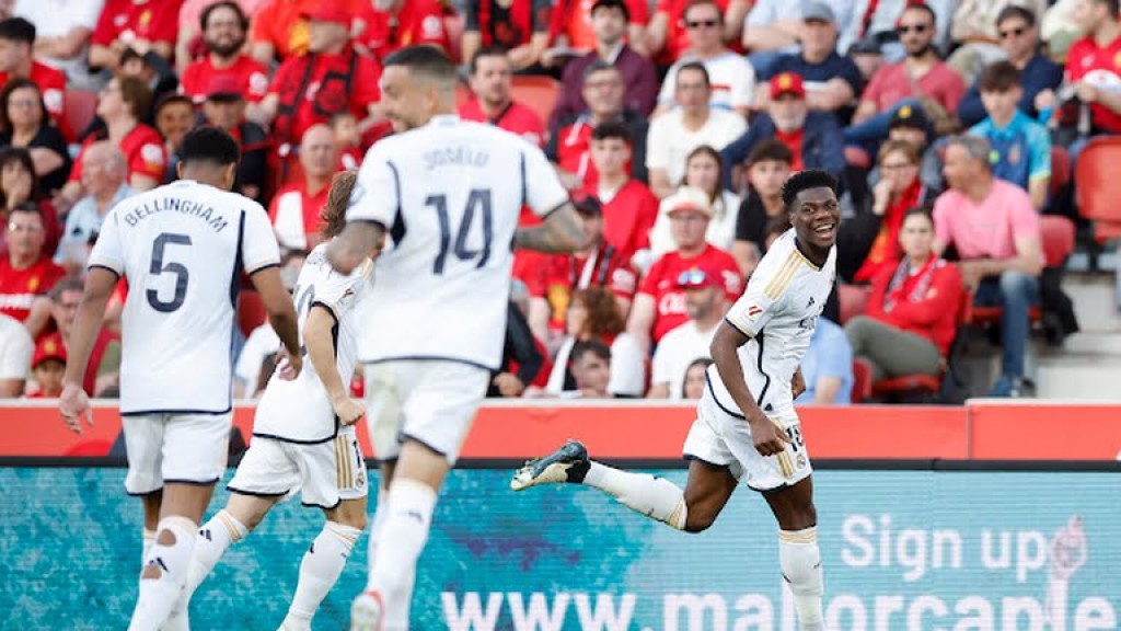 Real ah undhaguu molheh, Barca molhuvee Felix ge overhead goal in