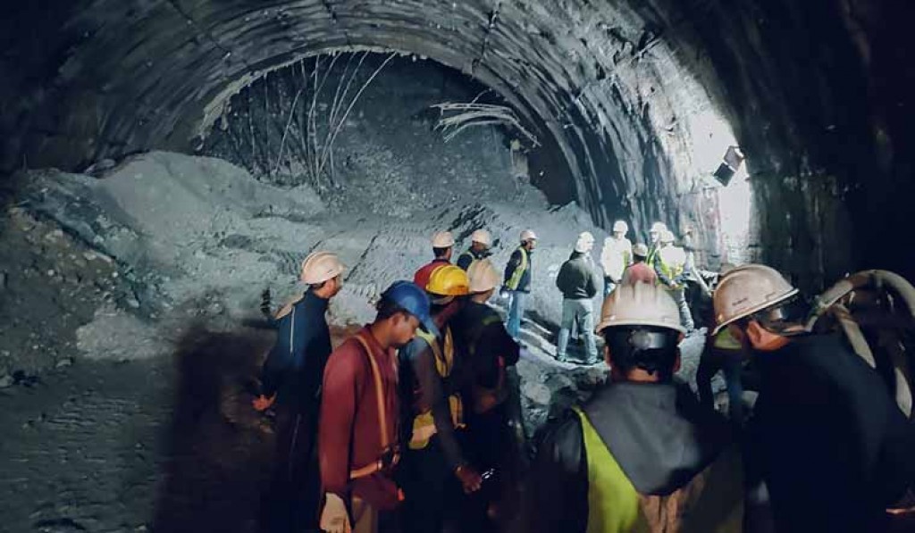 India ge tunnel gai thaashivee meehun salaamai kurumah machinethah beynun koh thorufan fashaifi