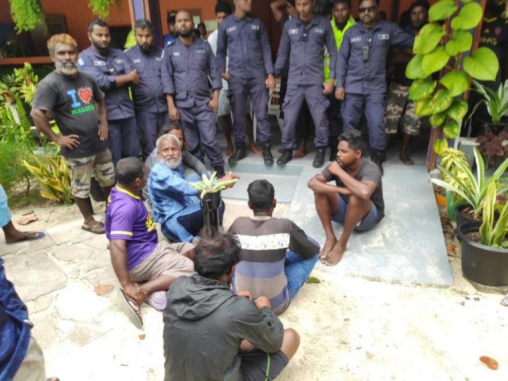 Fishermen: Protest stopping for now but will start stronger, so the President can hear