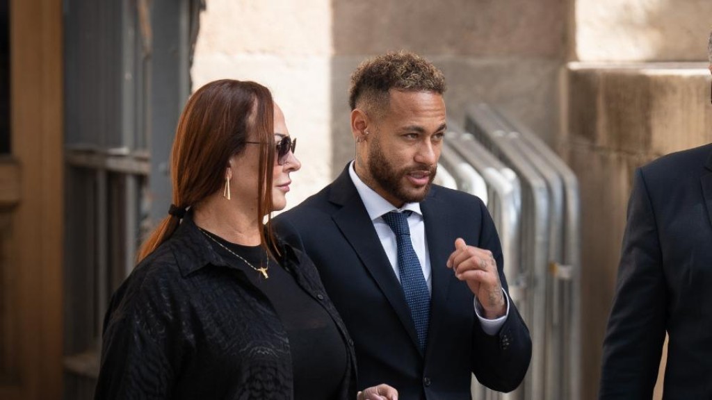 Barca transfer ge evves mashvaraa ehgai baiveri eh nuvan, bappa buneema soe kollee: Neymar