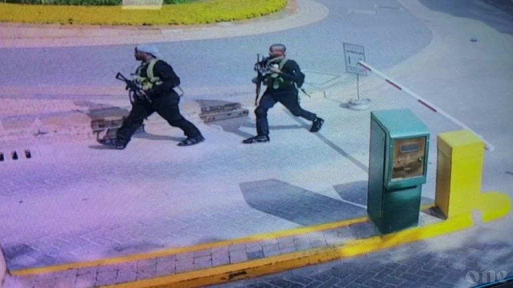 21 dead in terrorist attack in Nairobi