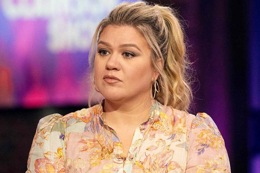 Kelly Clarkson responds to allegations of workplace ‘toxicity’ on her talk show