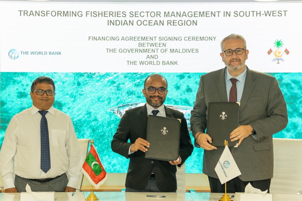 Government of Maldives and World Bank sign agreements to support fisheries sector and SMEs