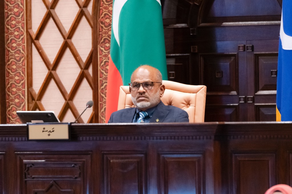 Dhen majilis jalsaa eh onnaanee 9 December gai