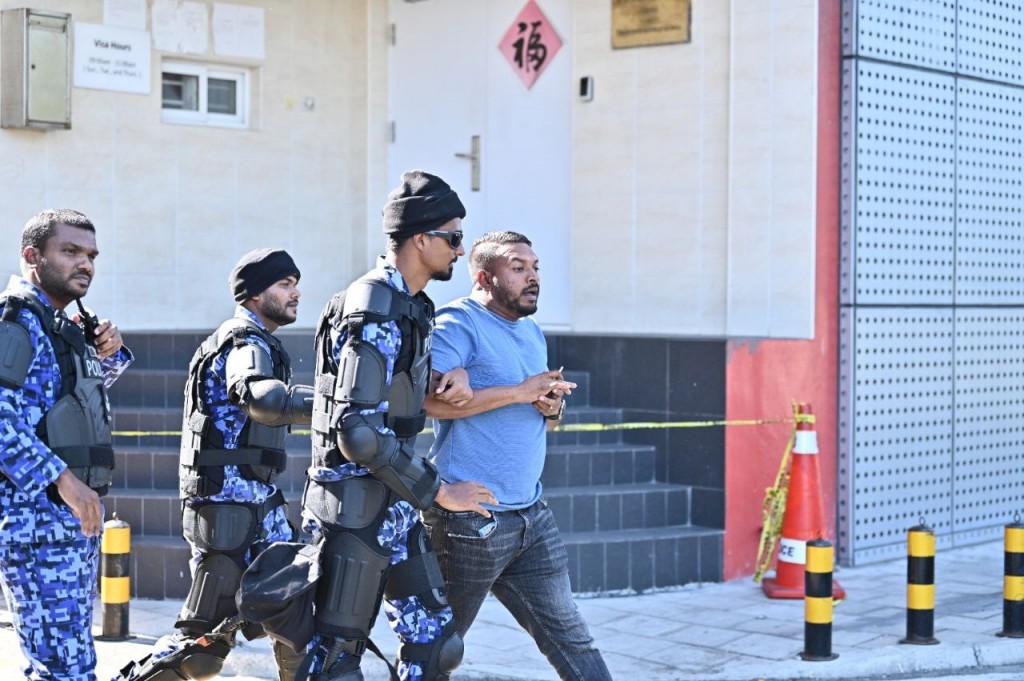Muzaaharaa nufeshenees deputy mayor Narysh hayyaru kohffi