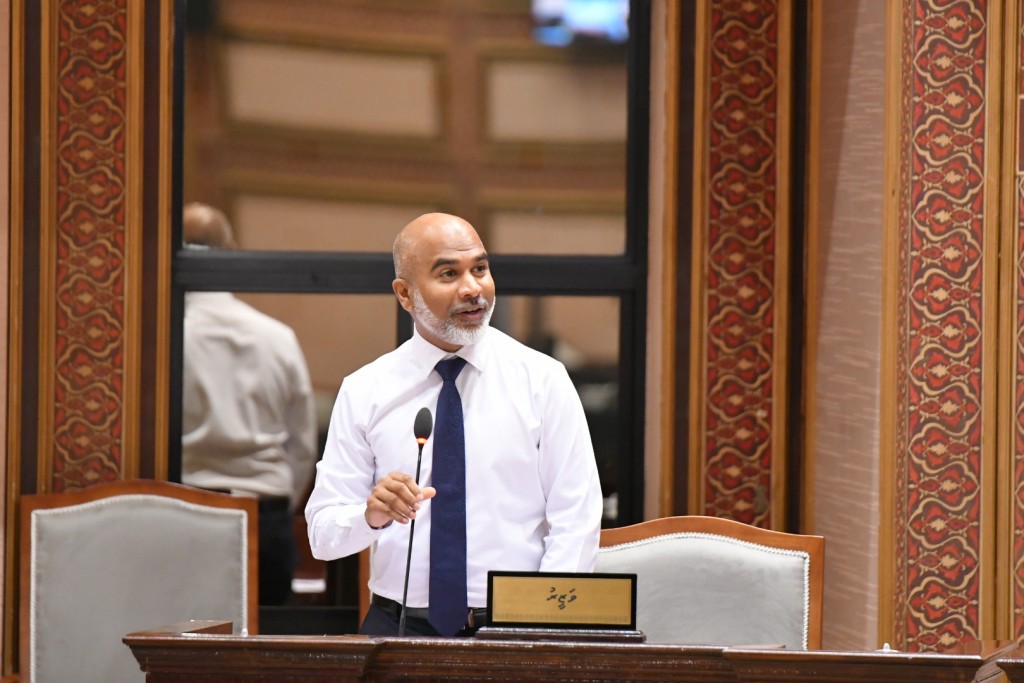 Arabiyyaa imaarathuge masakkaiy faskuree 80 million salaamaiy kuran: Minister