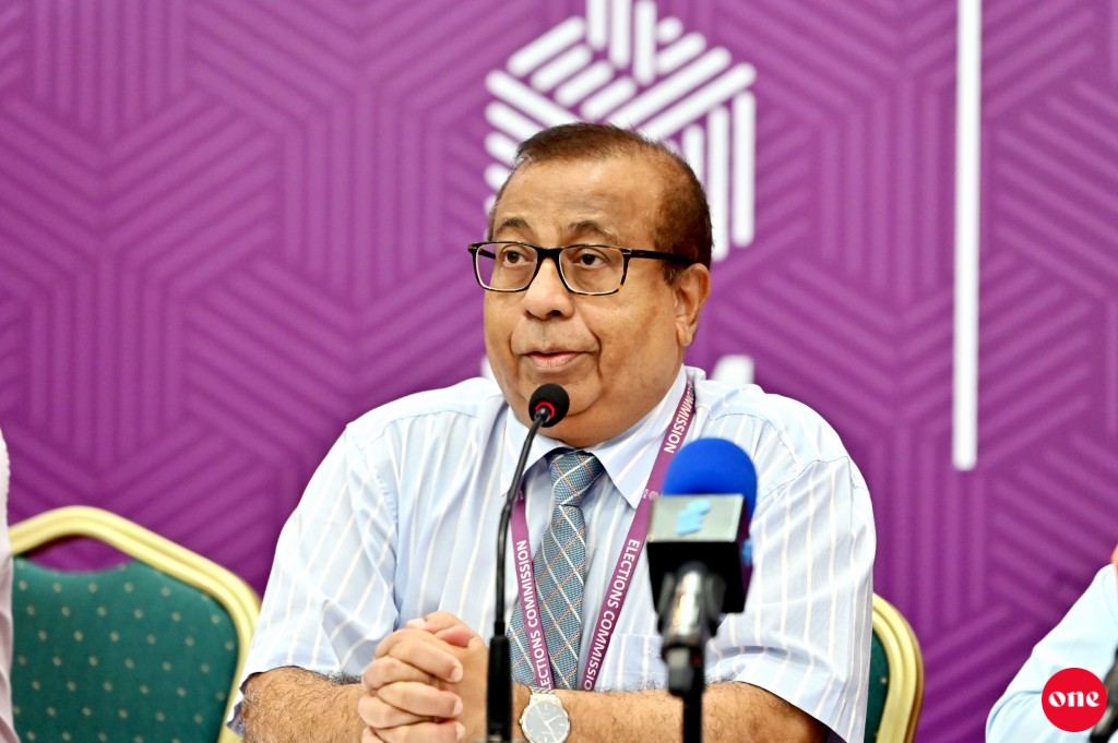 Party in vakivaan edhi hushahalhaane goiythah faseyha kohdheefi
