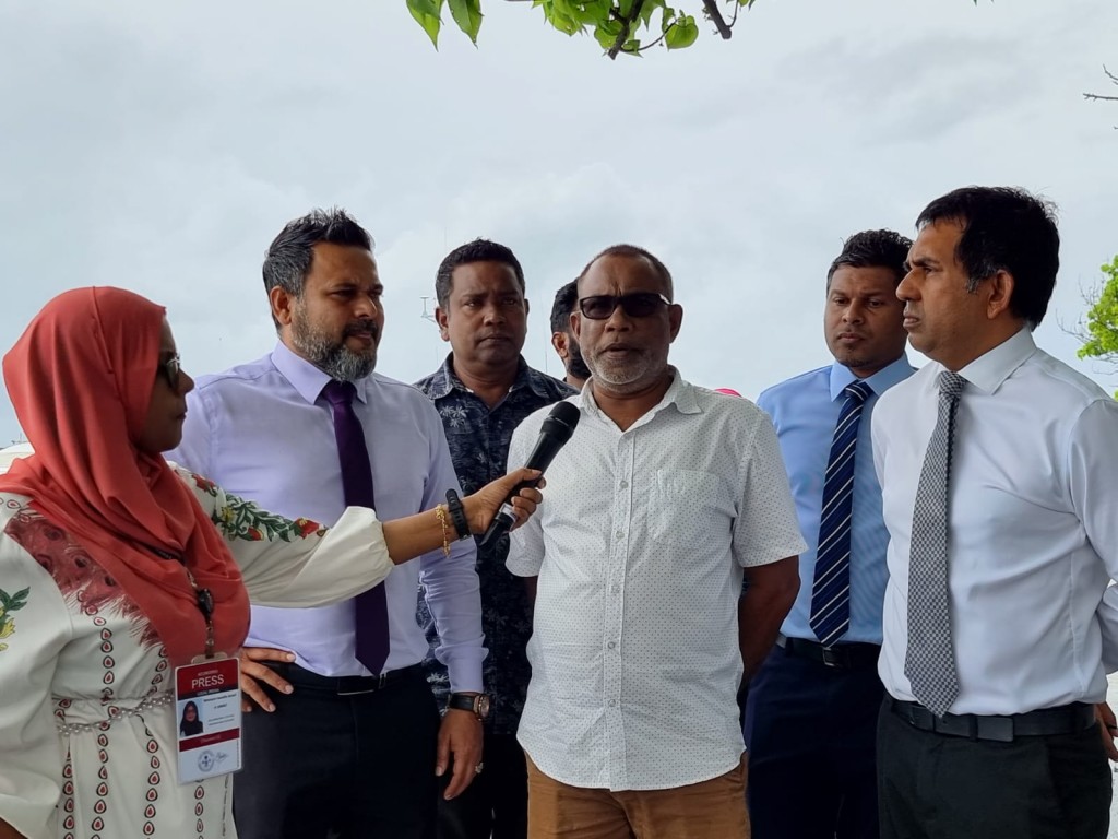 Konme banner ehge agu, 75,000 ahvvure mathi, fuluhun vanee e benaathah nahthaalaifai: Adhurey