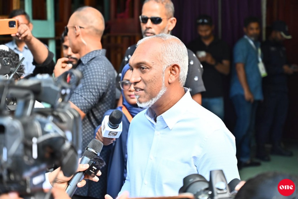 Dhaulathuge budget in media thakah inaayaiy dhinun hageegathakah hadhaanan: Raees