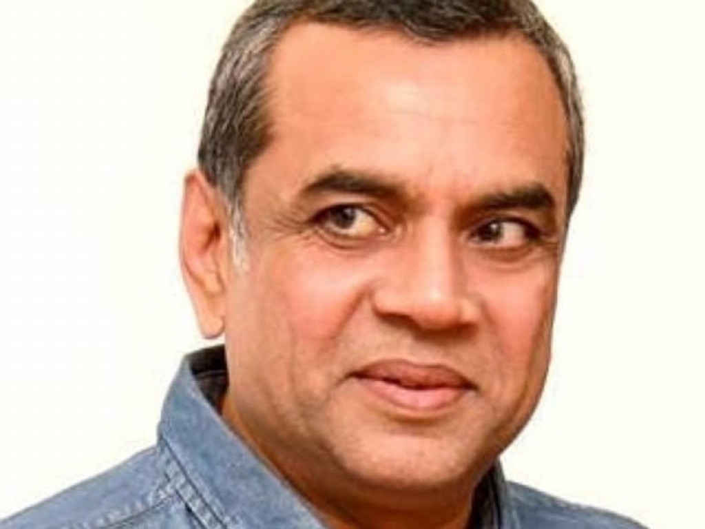Paresh Rawal maruvejekamah bune fathuramun dhiya habaruthah eynaa dhogu kuree majaa messagakun
