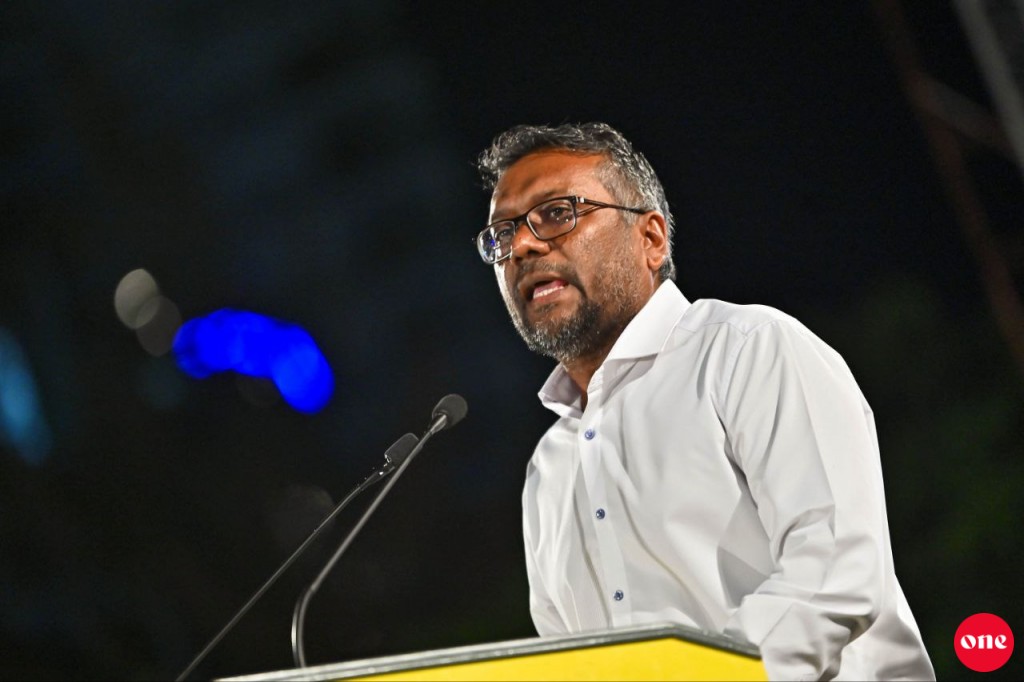 Miee Raees Yaameen aai Nasheedhaai Solihu ekuvaanvee vaguthu: Fayyaz