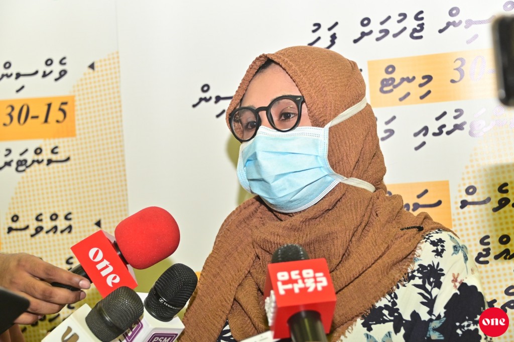 Ehvves undhaguleh nuvey, edhumakee enmen vaccine jehun: Vaccine jehi furathama Dhivehi meehaa