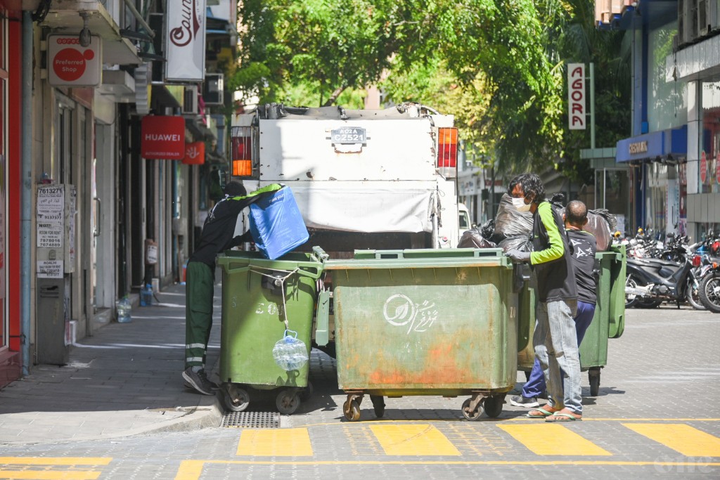 Hajj dhuvahaai Eid dhuvahu WAMCO ge waste transfer station thakun hidhumaiydhey vaguthu thakah badhalu genesfi