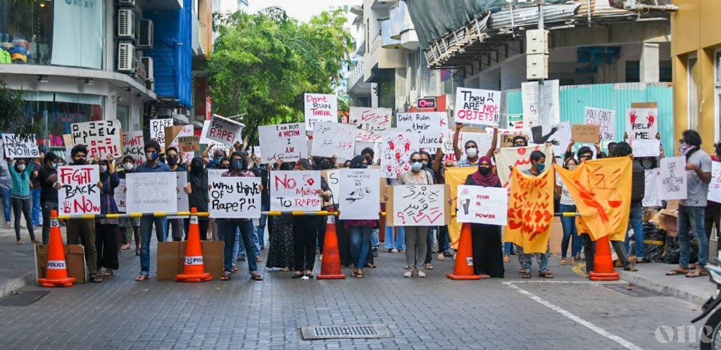Rally underway in front of Gender Ministry against rape and sexual assault
