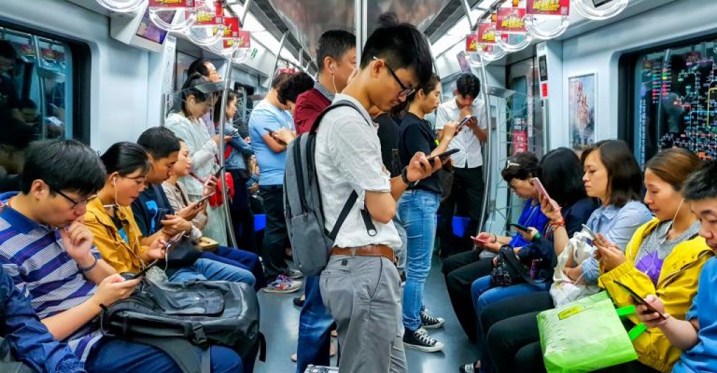 Internet ge minivankamuge list ge fulugai miaharuves China, Asia ge 1 vana ah Taiwan