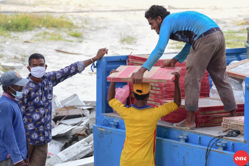 Hiya mashroouge 265 flat libey meehunge list ministry in adhi fonuvaifaeh nuvey: Suhail