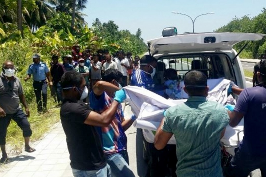 Bidheysee aku karu burikohlli massala: dhauvaa in enmen salaamaiy vejje