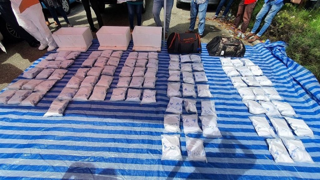 119 kilo ge  drug mahsalaigai 3 meehaku hayyarukoffi