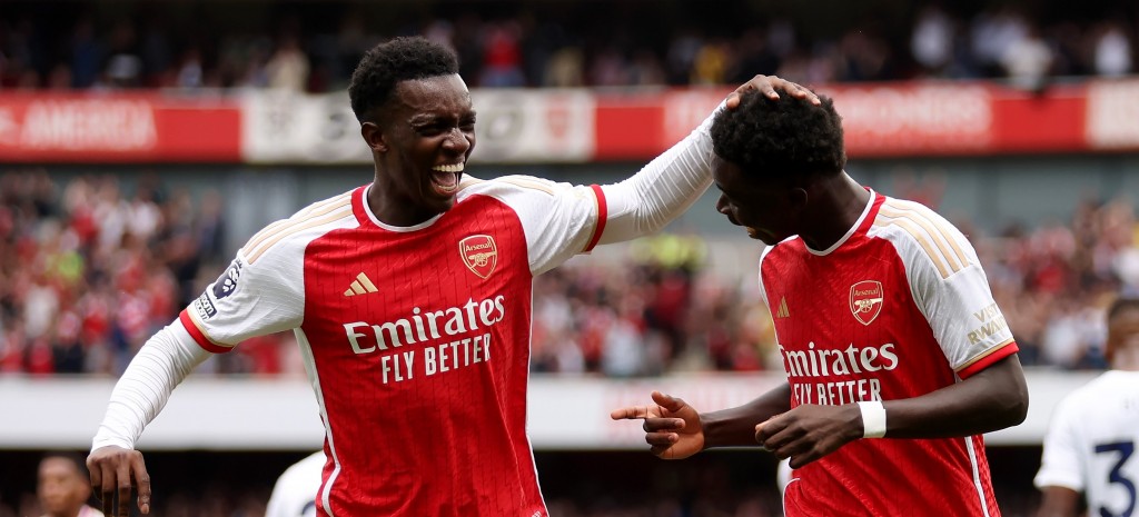 Saka aai Nketiah ge goal thakun Arsenal ves feshee molhakun