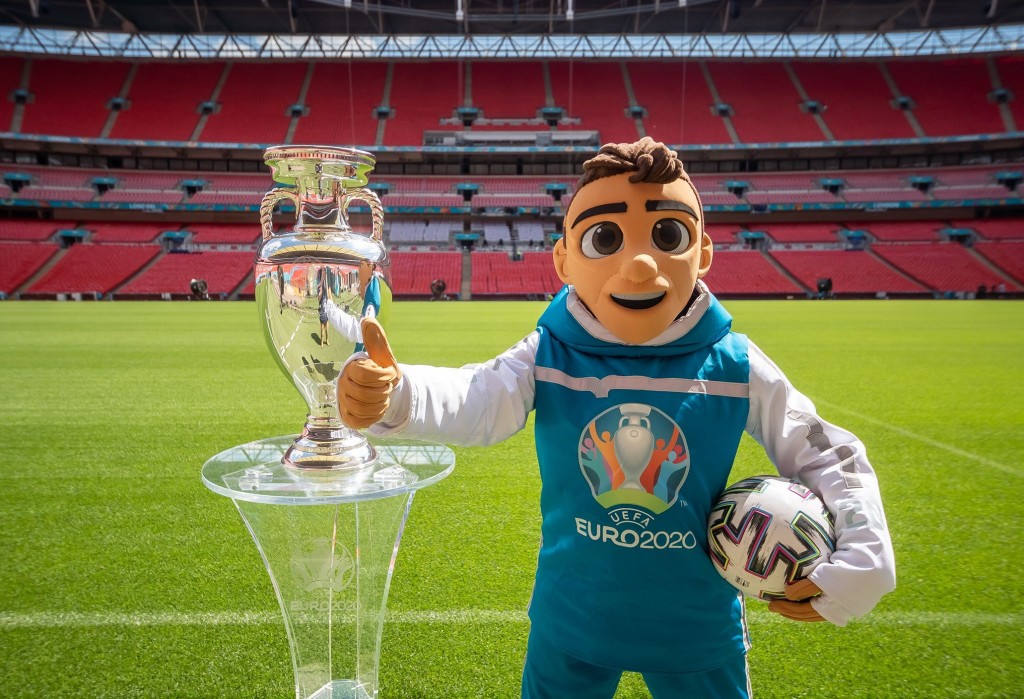 Preview: Italy alun supporter in hevvaalumah, furathama match Turkey ah fahureh!
