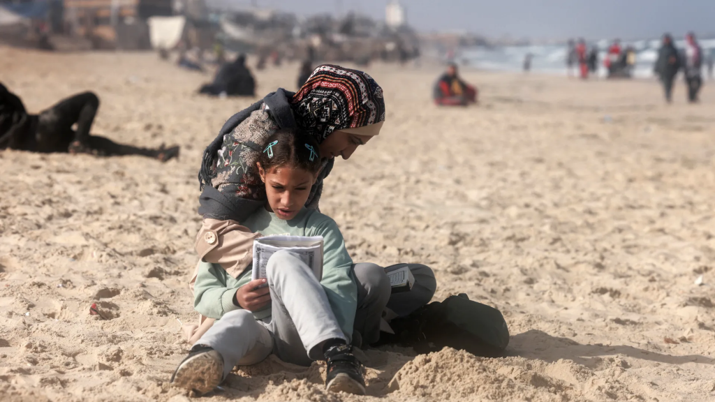 Gaza truce talks resume in Egypt, without Israel for now