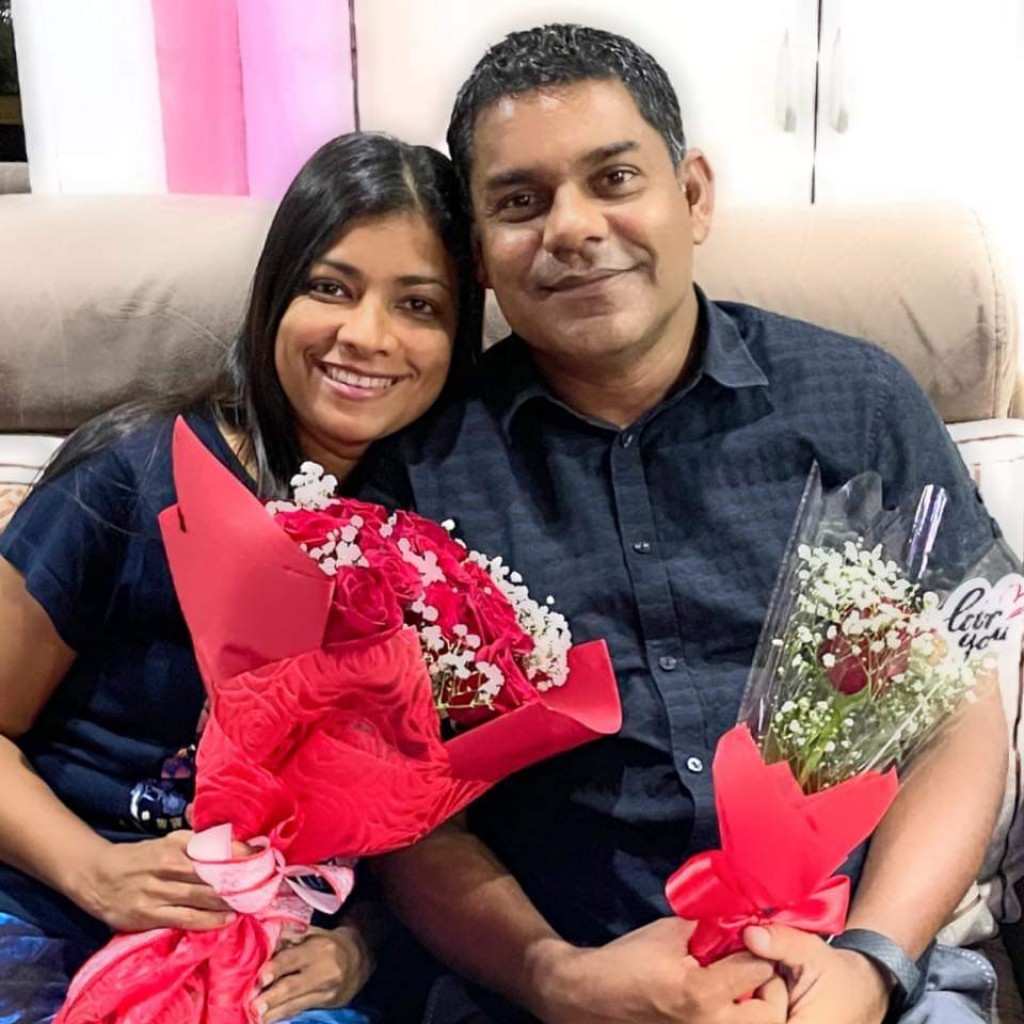 Nashiz ah Rozey ge suprise eh, ''vaa loiybakah badhaleh nuvey, adhives ehen beynumee''!