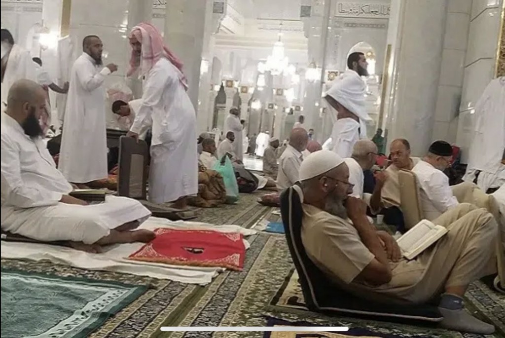 Qur'aanaai thaqvaa aai roadhaige gulhun