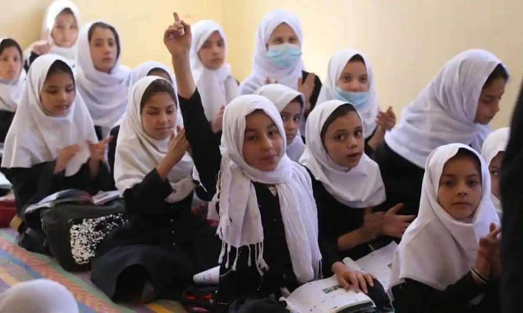 Islaamee shareeathaa ehgothah Afghanistan ge curriculum badhalu kuranee