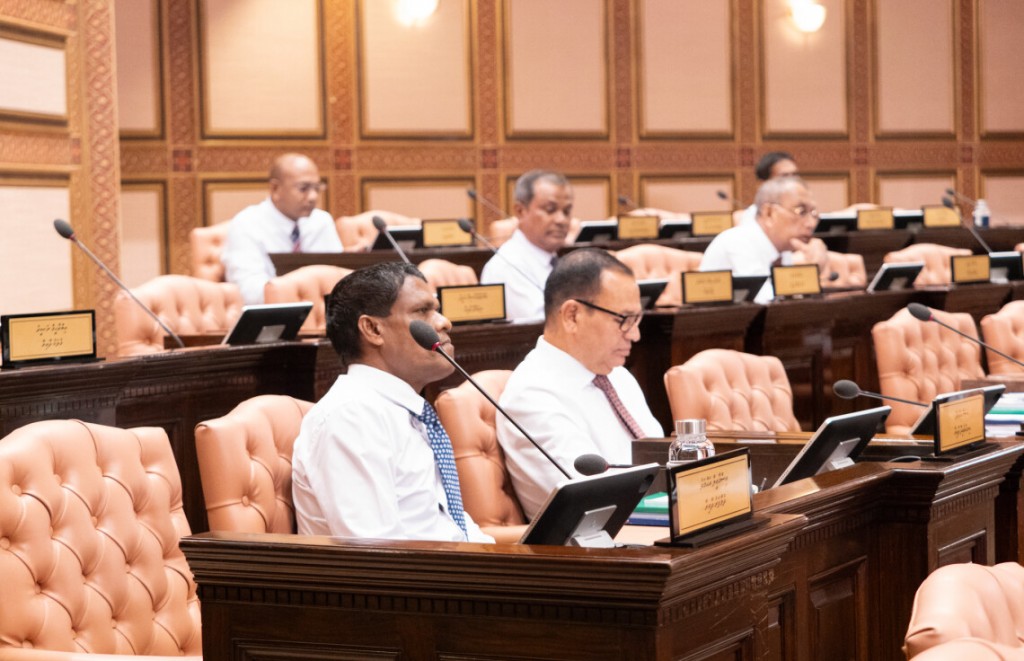 Coaram hamaennuvi, 10:00 gai jalsaa fesheythoa balan majilis raees nimmavaifi