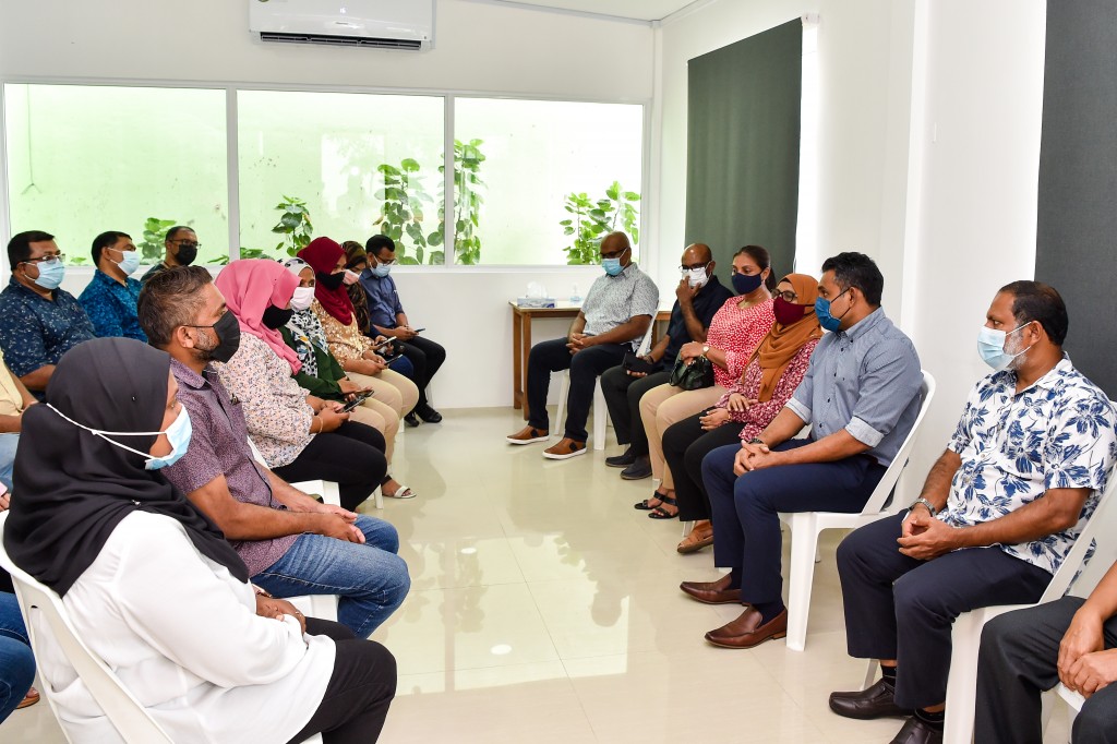 Muvahzafun aai kudhinge kanboduvunthah adu essevumah Naib Raees fiyavahchah