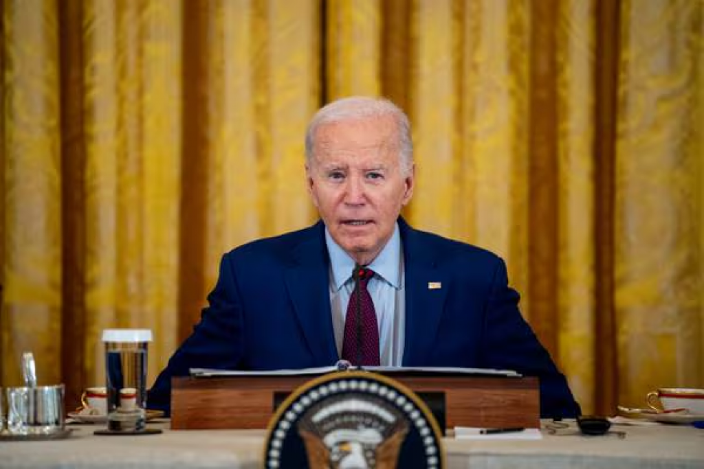 US restricts travel for diplomats in Israel amid fears of Iran attack