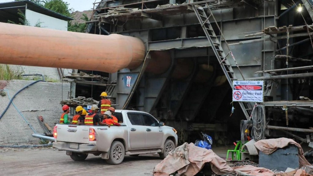 Thailand ge tunnel ehgai thaashivi 3 meehun maruvejje