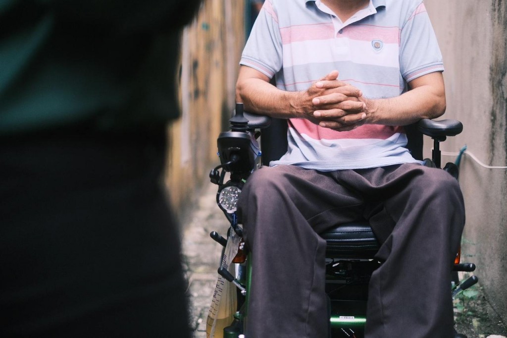 BML in ithuru 30 meehakah wheel chair hadhiyaa kuranee