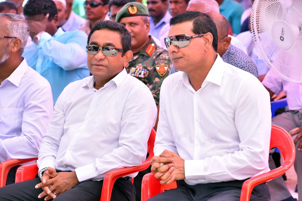 Chinese Exim Bank ah dhakkan jehey faisaa Siyam ge company inn dhakkaifi