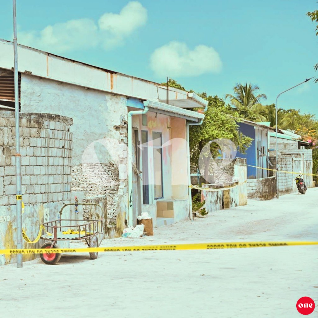 Manadhoo Naeemage maru: Furathama taki dhin meehaage vaahakathah, valu dhoraashi huree hulhuvaafai!