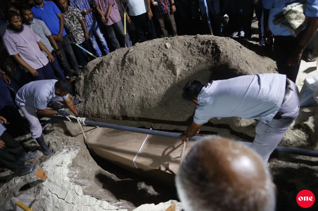 Abdullah Rasheed ge janaazaa baahvaifi