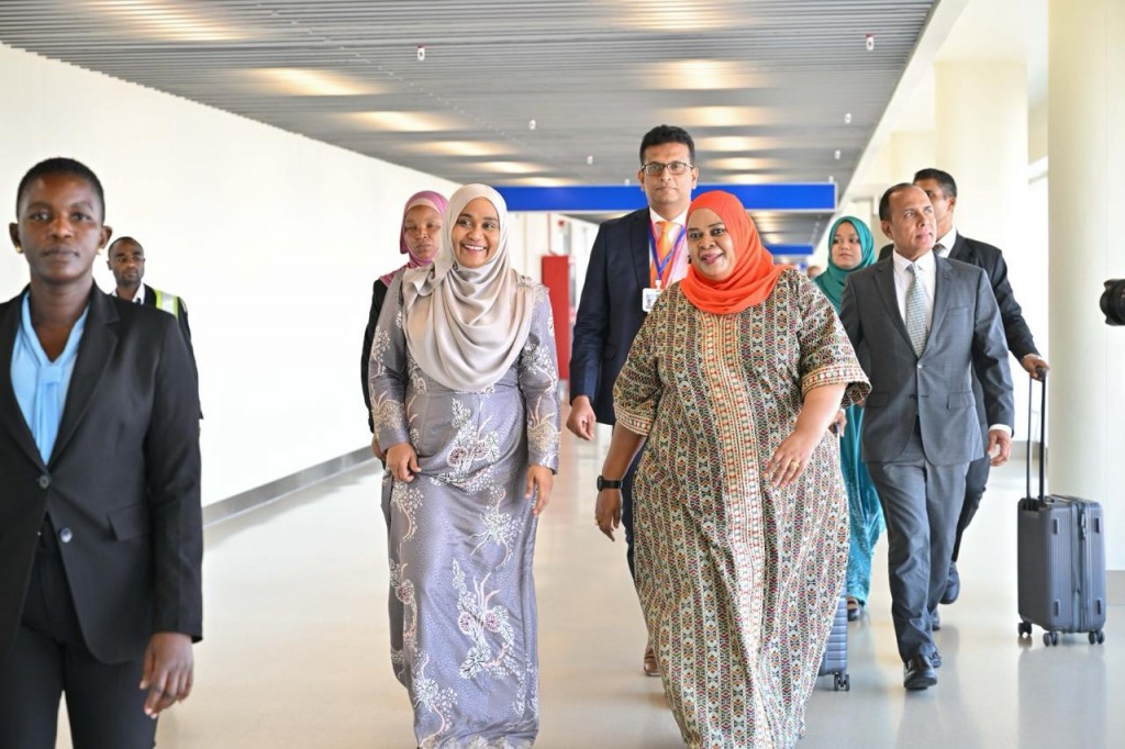 Rasmee dhathurufulheh gai First lady Saajidha Tanzania
