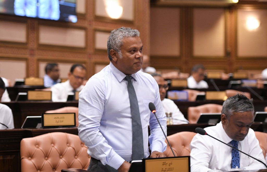 Council inthihaabah, sarukaaru siyaasathuthah ekani vikkey guideline eh ekulavaalaanama dhekolhu hadhaanan: Niyaz