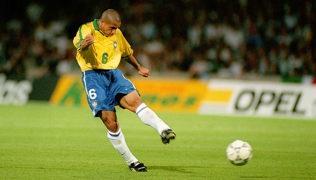 Maldives Sports Awards ah Roberto Carlos ves Raajje annanee