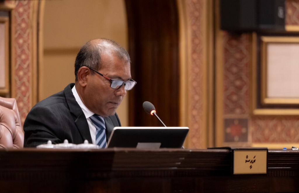 Kuriyah nugendhevi mi dhauruge furathama jalsaaves ninmaalaifi, anehkakaves deadlock akaa dhimaa ah!