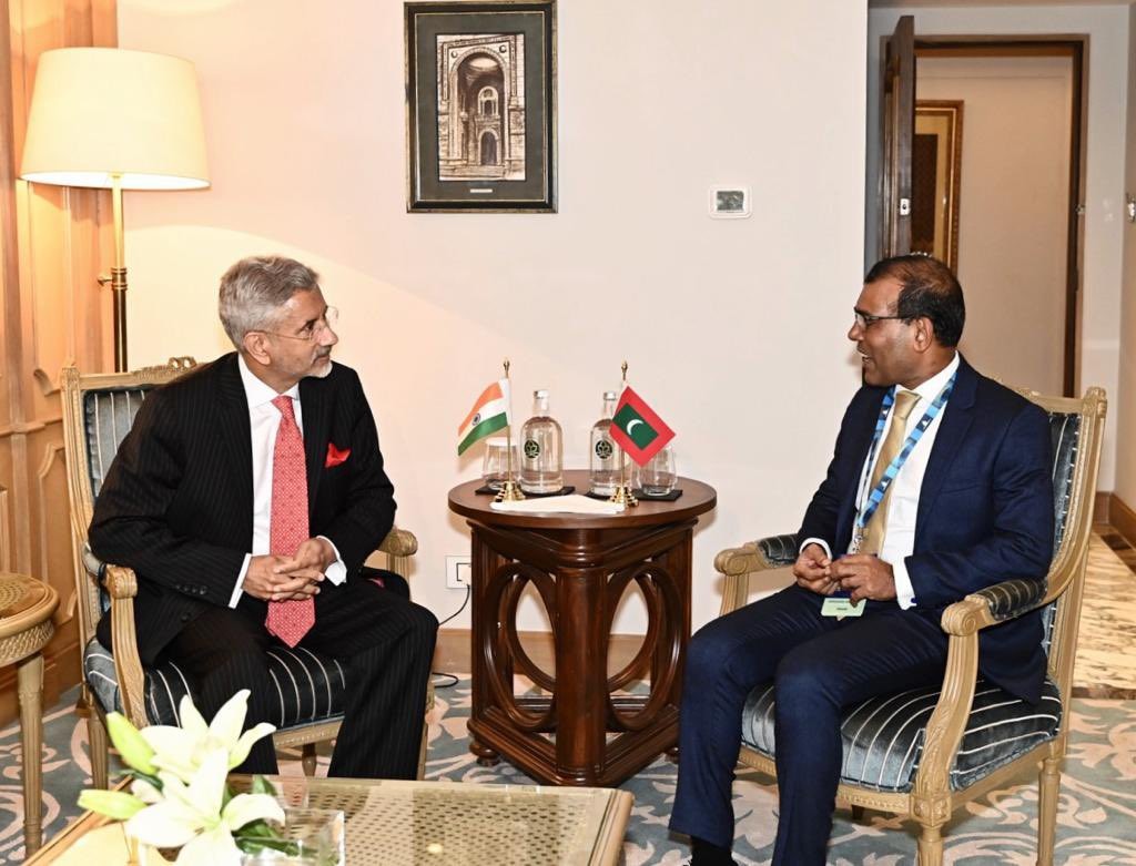 Raees Nasheed India ge external affairs minister aa baddhalu kuravvaifi