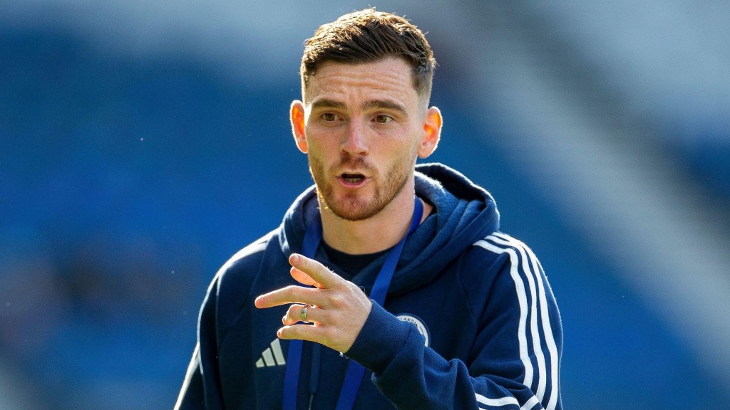 Kroos akee dhuniyege emme molhu midfielder, visnan jeheyne: Robertson