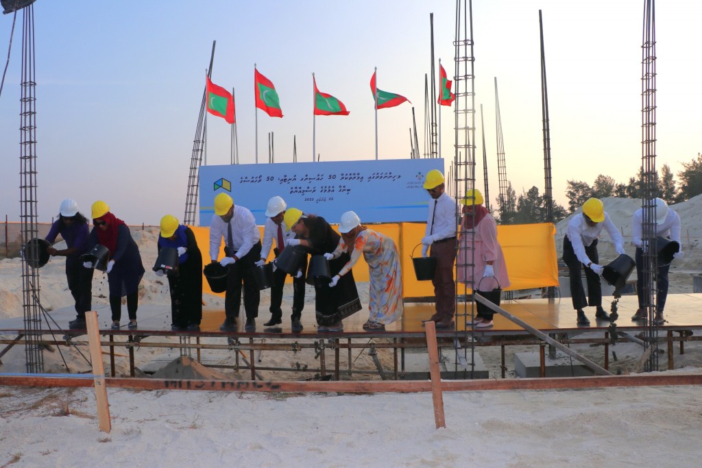 Hinnavaru gai imaaraai kuraa 50 row house aai 50 housing unite ge bingaa alhaifi