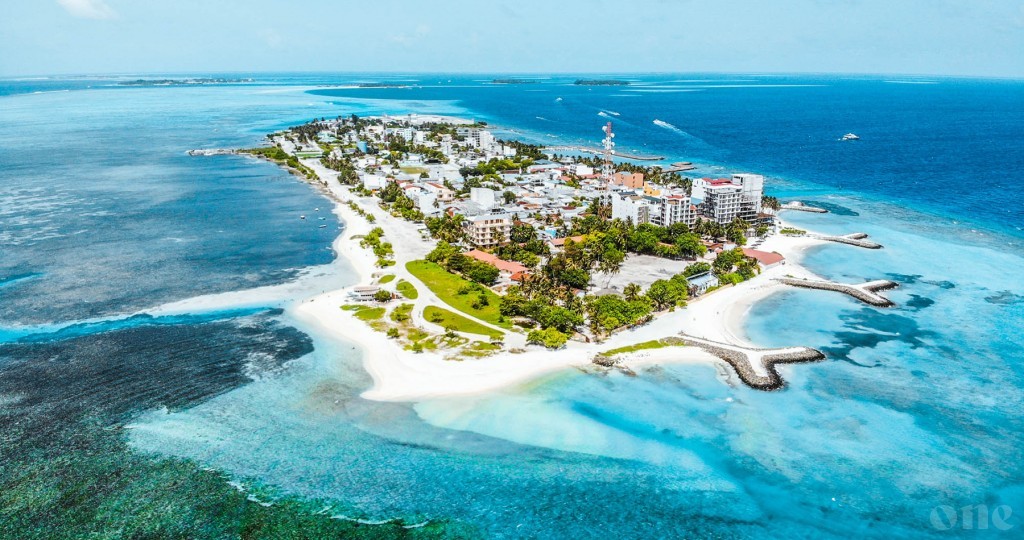 Notice issued to remove safaris in Maafushi area