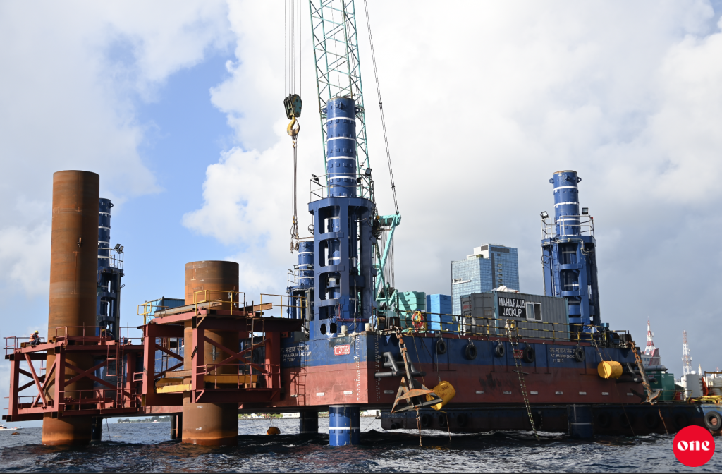 Thilamale' bridge ge umurakee 150 aharu, gaathun fenna bodu manzaru