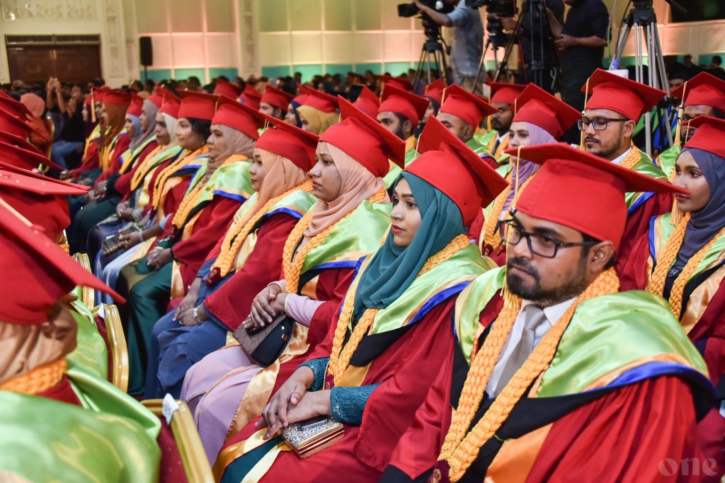 Sharuthu hamavi 1,015 dharivarun ah student loan dheefi