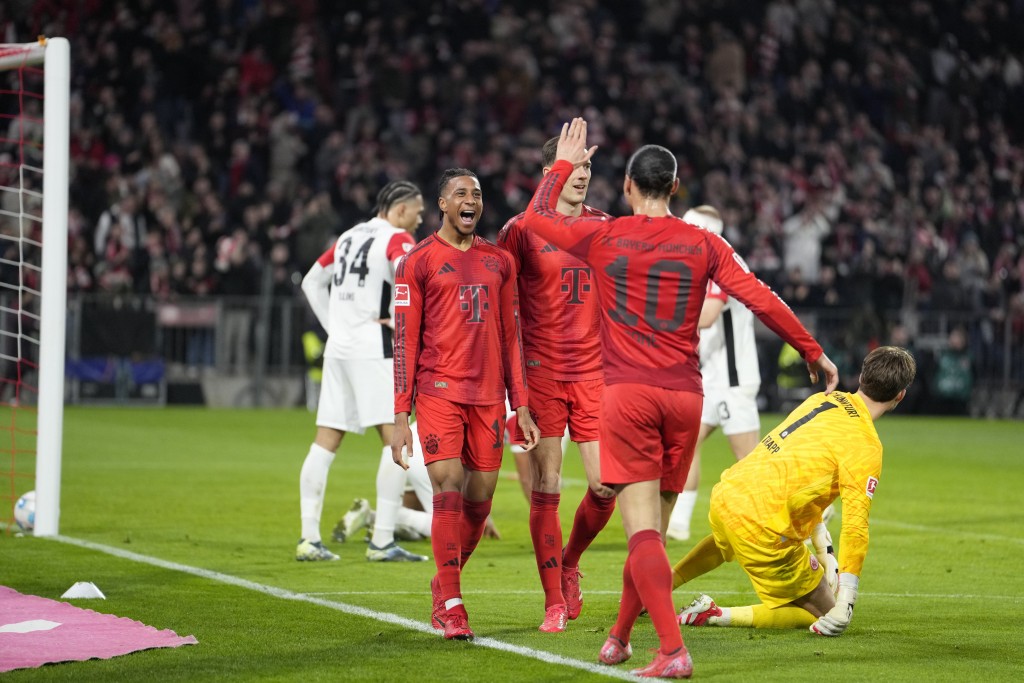 Bodu molhakaa eku Bayern in 1 vanaigai lead fulhaakoffi
