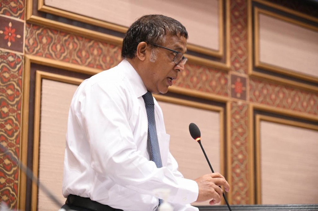 Boahiyaavahi kamah dhen hulhuvaalaanee haalathah ekani balaigen: Aslam