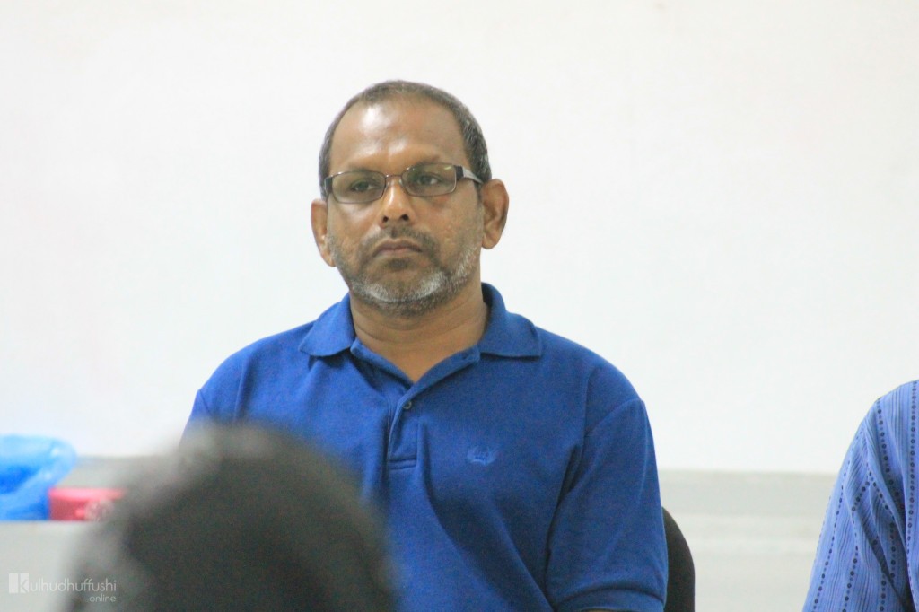 Kulhudhuffushi gai football kulhen huttai meehaku maruvejje